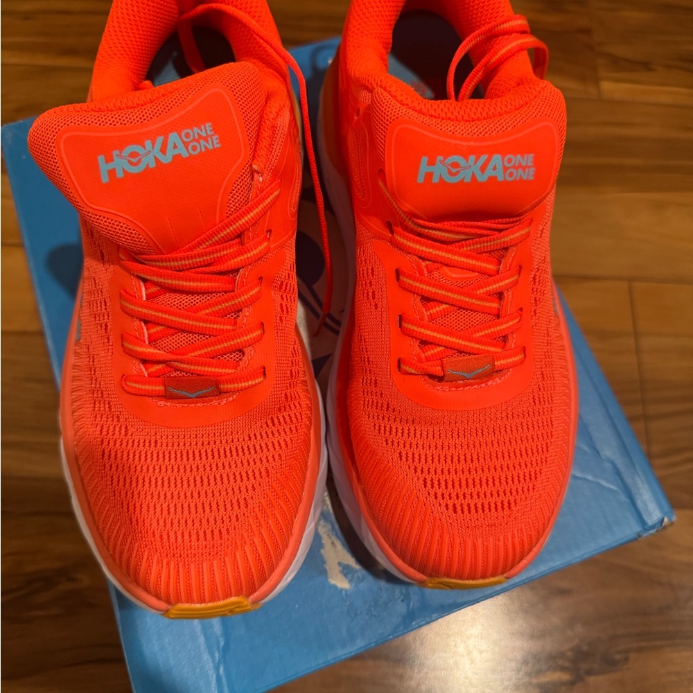 Hoka one one - Picture 2 of 5